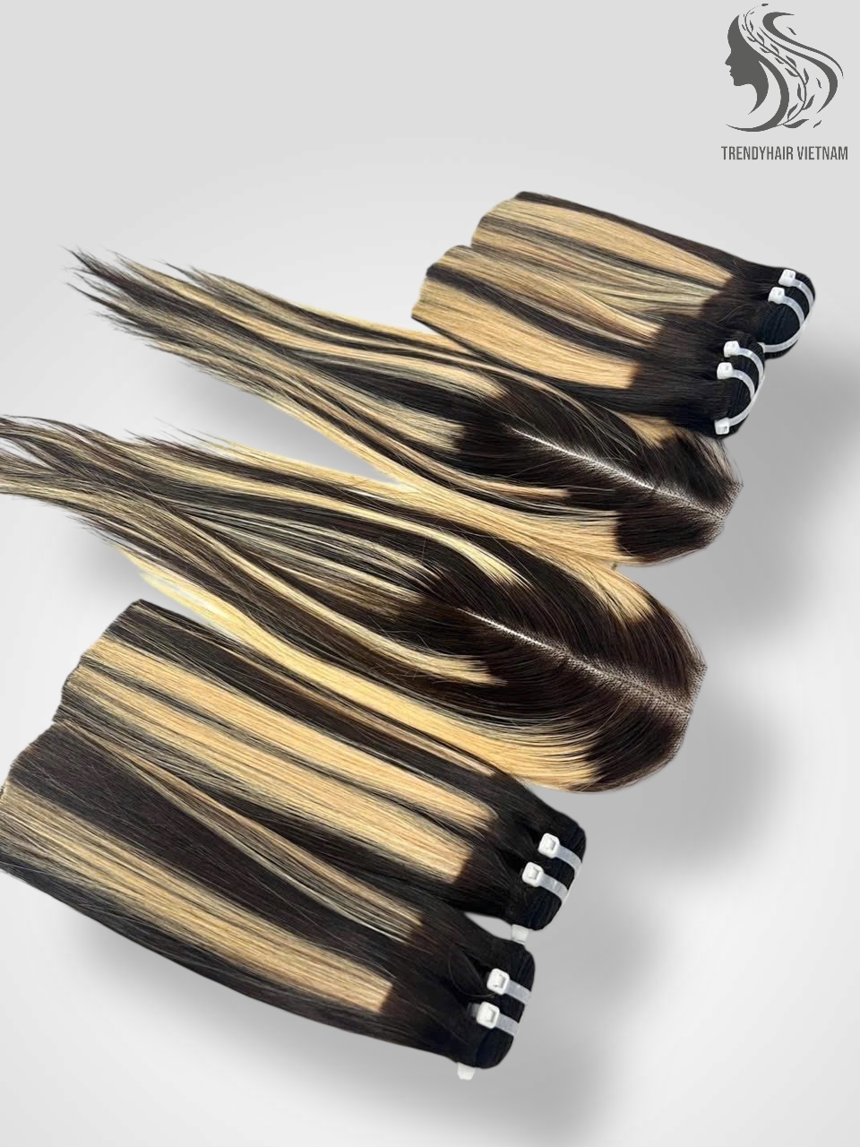 Combo 4 Bundles And 2 Closure 4*4 Vietnames Human Hair – Premium Virgin or Raw Hair with Free Customization