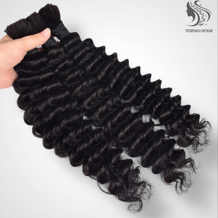 Deep Wave Black Color And Colored Human Hair Bundles 100 Grams