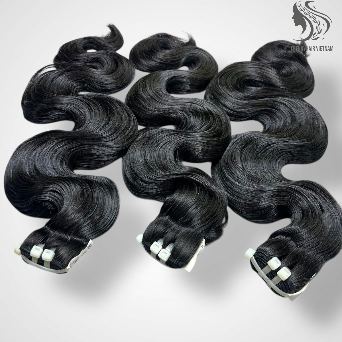 Premium Body Wave Black And Colored Human Hair Bundles – Virgin or Raw Hair with Free Customization