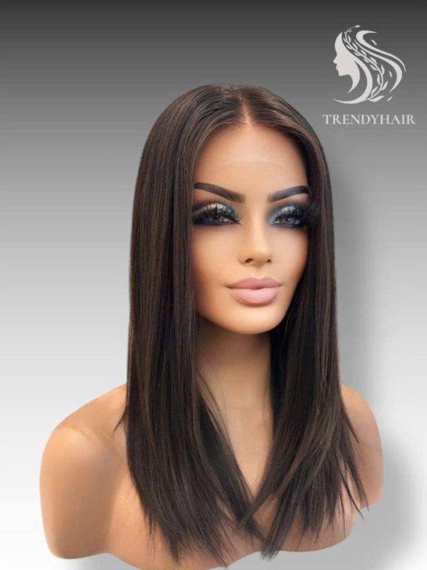 How Bone Straight Wigs Became the Iconic 2025 Trend